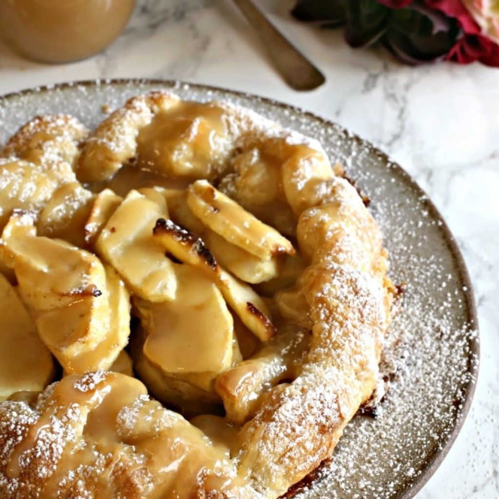 ziyad-brand-recipe-apple-puff-tart-with-tahini-caramel-5-1024×1024
